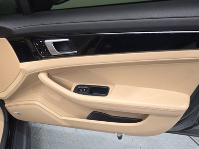 صورة مصغرة 15 لـ 2018 Porsche PANAMERA