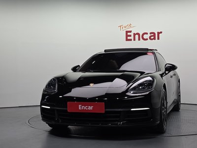PORSCHE PANAMERA - 2