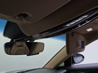 صورة مصغرة 23 لـ 2018 Porsche PANAMERA