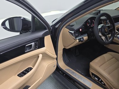 صورة مصغرة 18 لـ 2018 Porsche PANAMERA