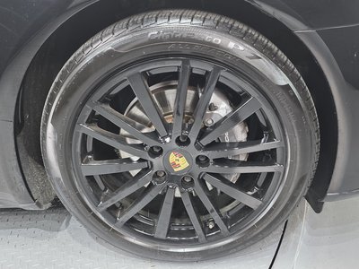 PORSCHE PANAMERA - 8