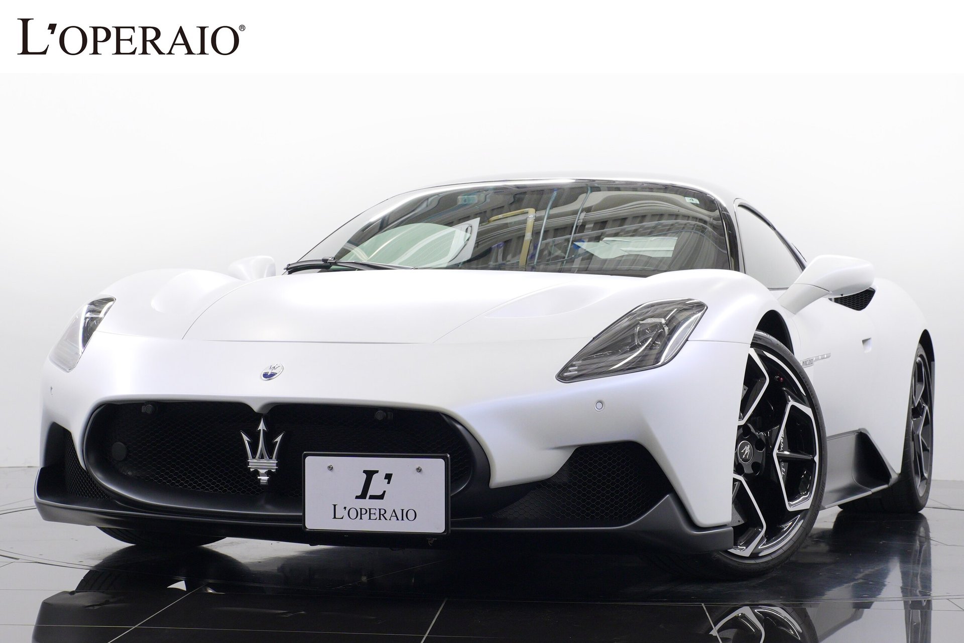MASERATI MC20 - View 1