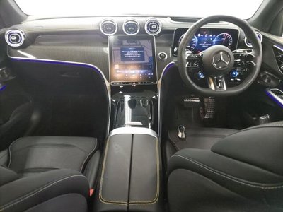 2025 Mercedes-BENZ GLC photo 3