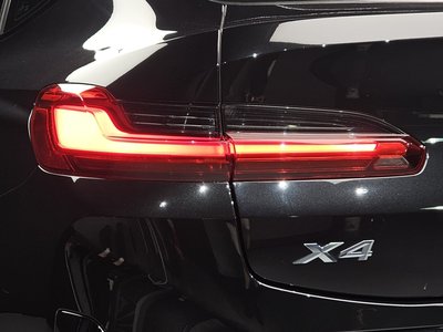 2022 BMW X4 照片 10