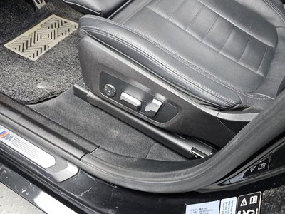 2022 BMW X4 — миниатюра 33