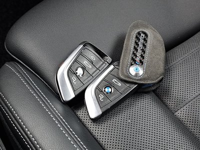 2022 BMW X4 — миниатюра 30