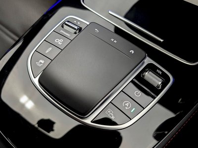 صورة مصغرة 21 لـ 2020 Mercedes-BENZ E-CLASS AMG