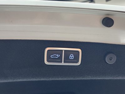 2023 Genesis THE NEW G70 — миниатюра 24