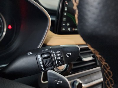 2023 Genesis THE NEW G70 — миниатюра 29