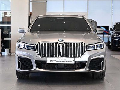 BMW 7 SERIES - 2