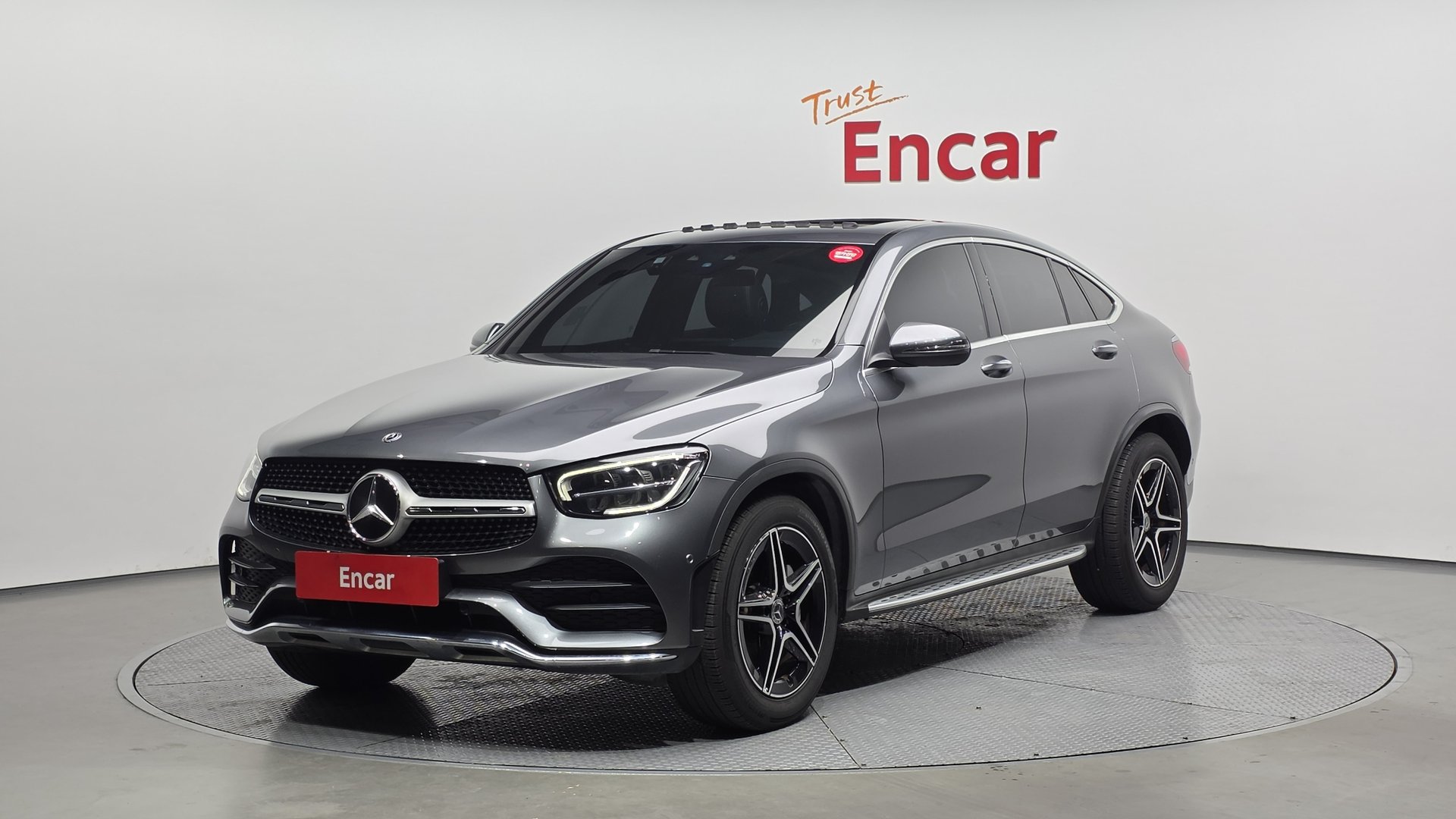 MERCEDES-BENZ GLC - View 1