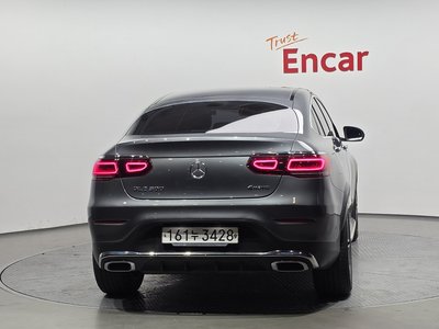 MERCEDES-BENZ GLC - 3