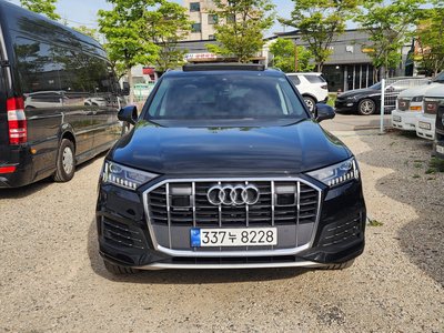 AUDI Q7 - 2