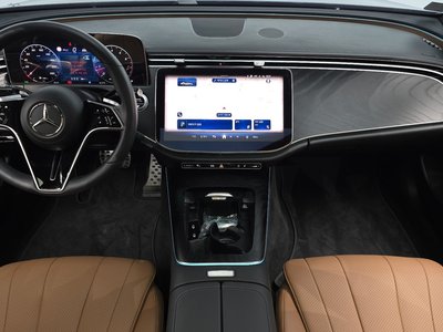 MERCEDES-BENZ E-CLASS - 5