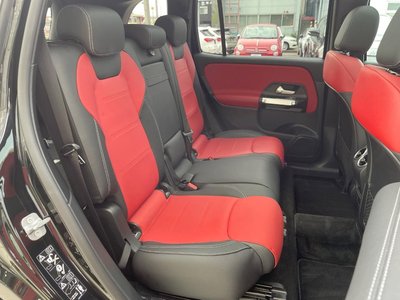 MERCEDES-BENZ GLB - 10