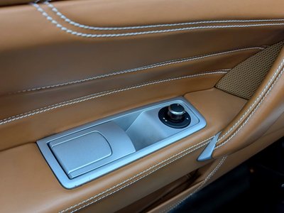 صورة مصغرة 32 لـ 2014 Ferrari FF