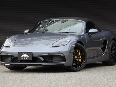 PORSCHE 718 BOXSTER