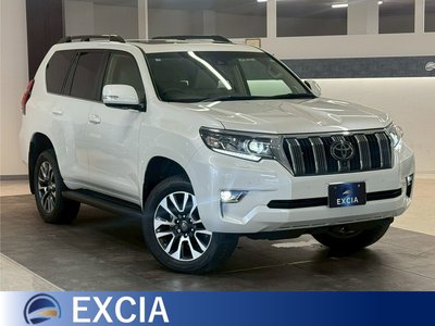 2023 Toyota LAND CRUISER PRADO photo 1