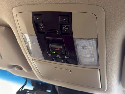 صورة مصغرة 36 لـ 2023 Toyota LAND CRUISER PRADO