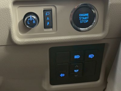 صورة مصغرة 27 لـ 2023 Toyota LAND CRUISER PRADO