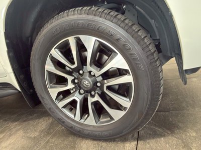 صورة مصغرة 20 لـ 2023 Toyota LAND CRUISER PRADO