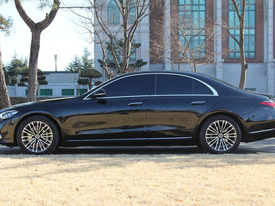 MERCEDES-BENZ S-CLASS - 8