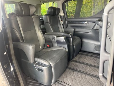 TOYOTA ALPHARD - 10