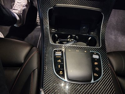 MERCEDES-BENZ GLC - 9