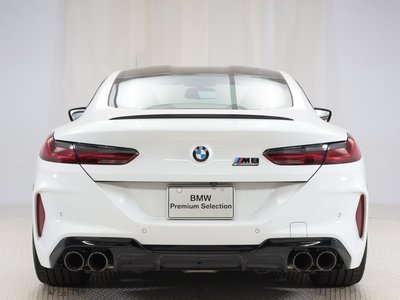BMW M8 - 8