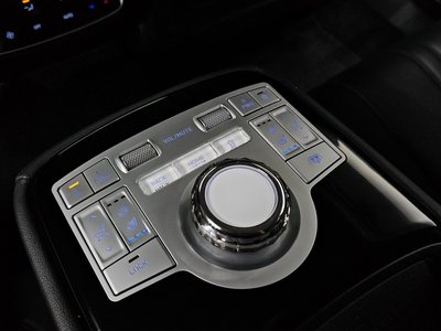 2024 Genesis G80 (RG3) — миниатюра 24