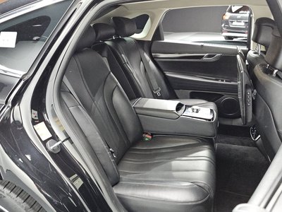 2024 Genesis G80 (RG3) — миниатюра 17
