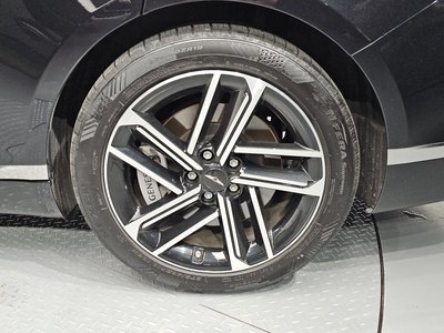 GENESIS G80 (RG3) - 8