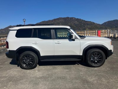 TOYOTA LAND CRUISER 250 - 5