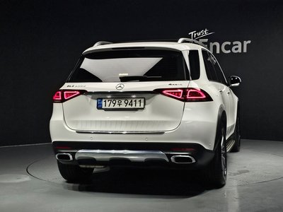 2022 Mercedes-BENZ GLE — фото 3