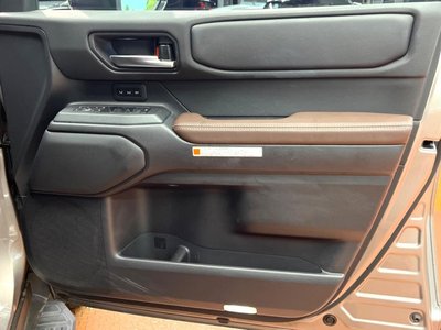 2024 Toyota LAND CRUISER 250 — миниатюра 31