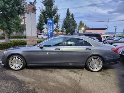 2018 Mercedes-BENZ S-CLASS photo 3