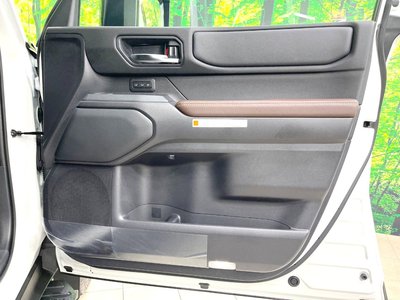 صورة مصغرة 37 لـ 2024 Toyota LAND CRUISER 250