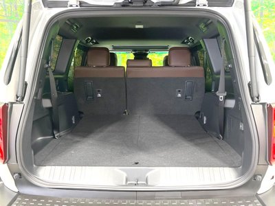 صورة مصغرة 15 لـ 2024 Toyota LAND CRUISER 250