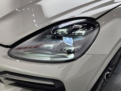 PORSCHE CAYENNE - 9