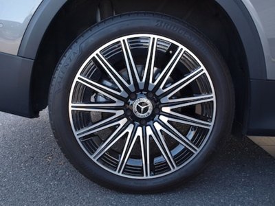 MERCEDES-BENZ GLB - 10