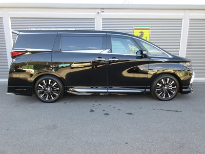 TOYOTA ALPHARD - 9