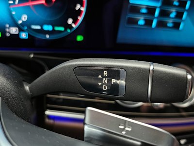 MERCEDES-BENZ E-CLASS - 9