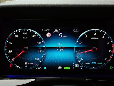 MERCEDES-BENZ E-CLASS - 8