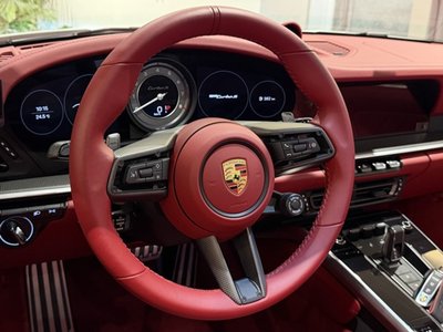 صورة مصغرة 45 لـ 2024 Porsche 911