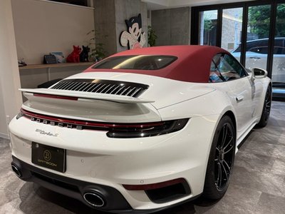 صورة 7 لـ 2024 Porsche 911