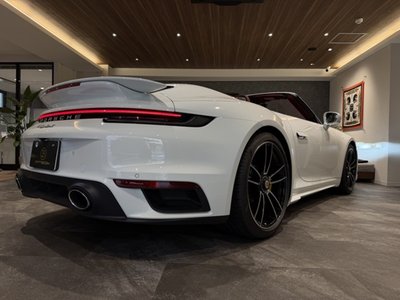 صورة مصغرة 40 لـ 2024 Porsche 911