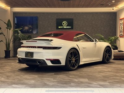 صورة مصغرة 15 لـ 2024 Porsche 911
