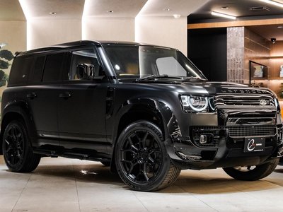 LAND ROVER DEFENDER - 1