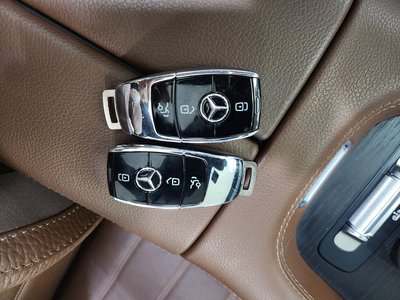 2025 Mercedes-BENZ GLS 缩略图 20