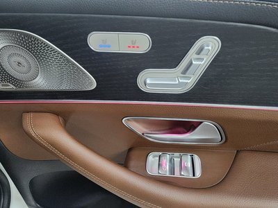 2025 Mercedes-BENZ GLS 缩略图 16